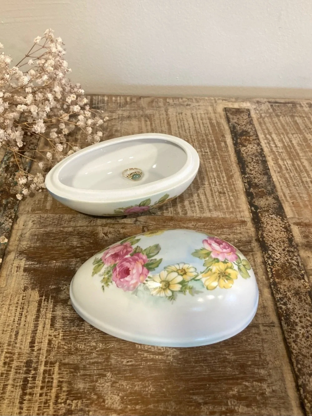 RS Prussia Floral Porcelain Egg Trinket Box – Vintage Hand‑Painted